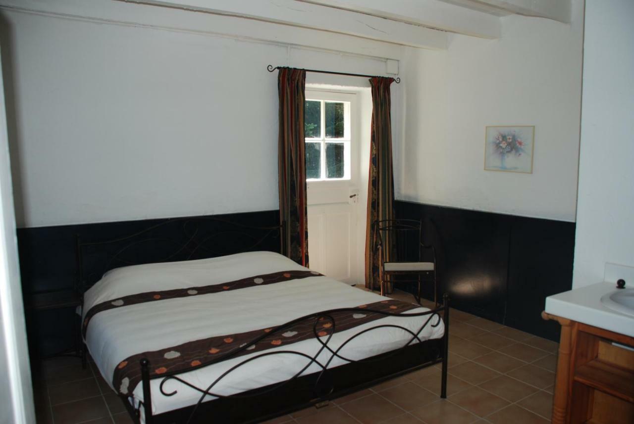 Gites Chateau Le Bois Saint-Julien-aux-Bois Esterno foto