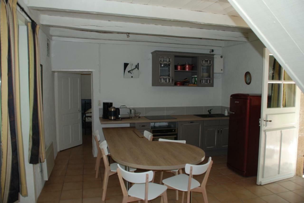 Gites Chateau Le Bois Saint-Julien-aux-Bois Esterno foto