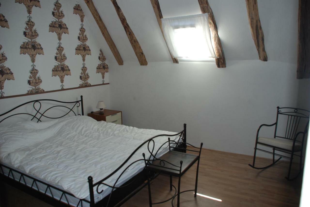 Gites Chateau Le Bois Saint-Julien-aux-Bois Esterno foto
